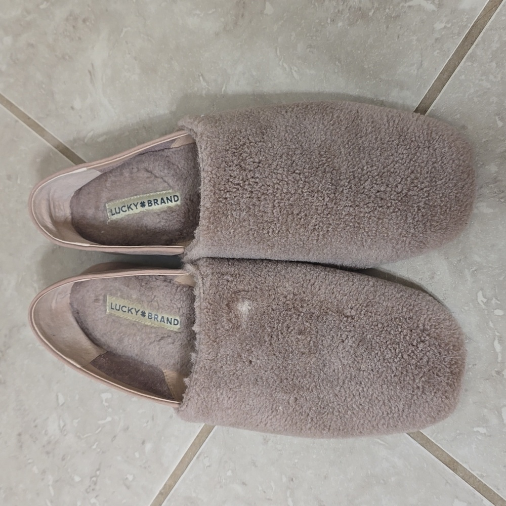 Lucky Brand fur slippers/shoes